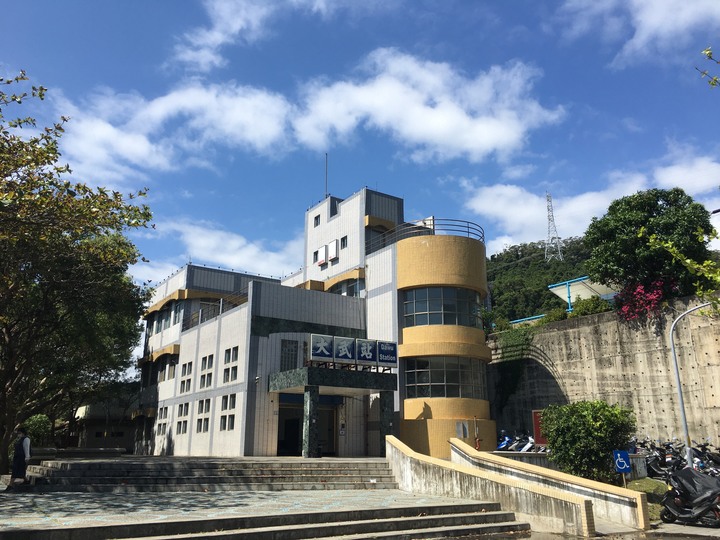 搭EMU900最美區間車-騎遊台東大武之旅