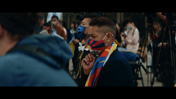[ 影片記錄分享] 聲援烏克蘭🇺🇦集會. 使用 Panasonic S1 + 轉接式 2倍 變形鏡頭