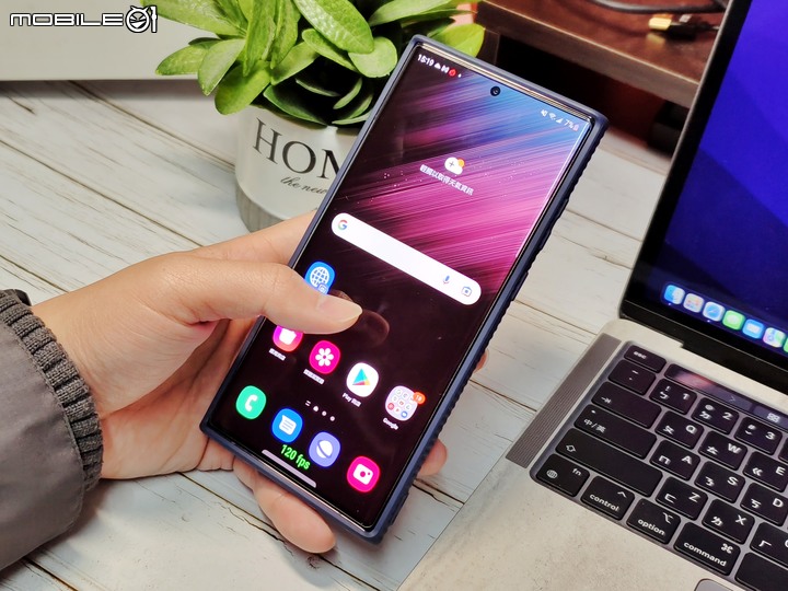 Samsung S22 Ultra UV膠玻璃貼 – ZEELOT 玻璃貼安裝實測，指紋辨識快速、螢幕順滑