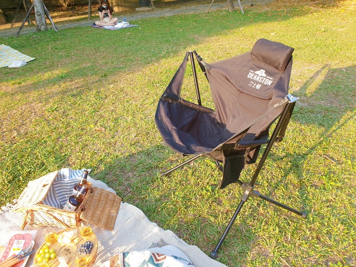 露營搖椅小餐桌分享 – 汀士頓贈品