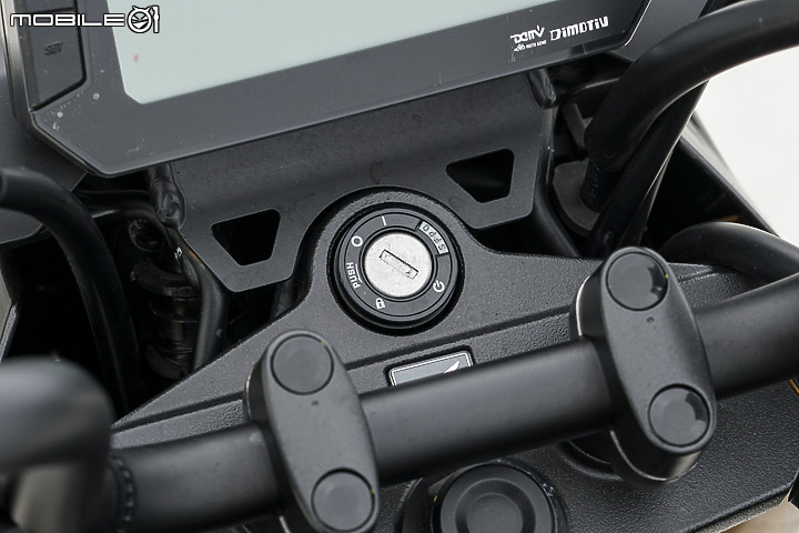 HONDA MSX-GROM 125 試駕｜多一檔更順暢 模組化車殼更好改