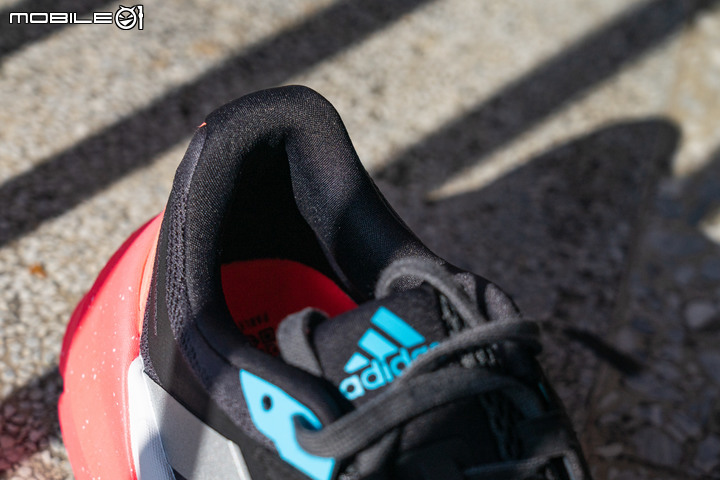 adidas Adistar 跑鞋開箱分享|長距離訓練的專用戰靴!