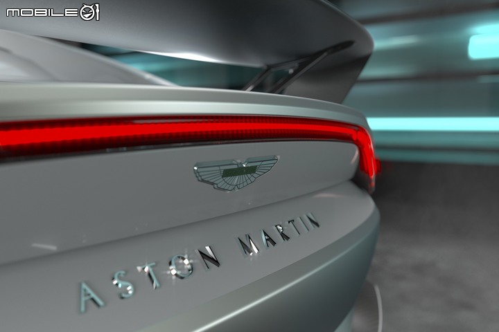 【海外新訊】Aston Martin正式發表「V12 Vantage」，全球限量333台已全數售罄！