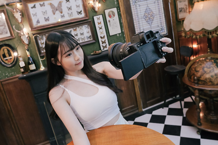 Sony FE PZ 16-35mm f/4 G 評測報告｜353g 輕量超廣角 電動變焦加持攝錄都行！