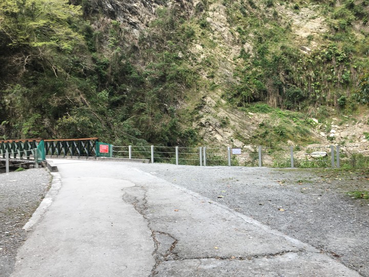 太魯閣健行步道之旅上集 (白楊、錐麓、山月)
