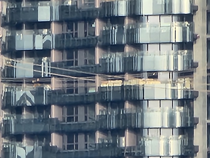 點我看大圖 【小宅開箱】三星 Galaxy S22 UItra 兩周心得 iPhone使用者都想換啦 !