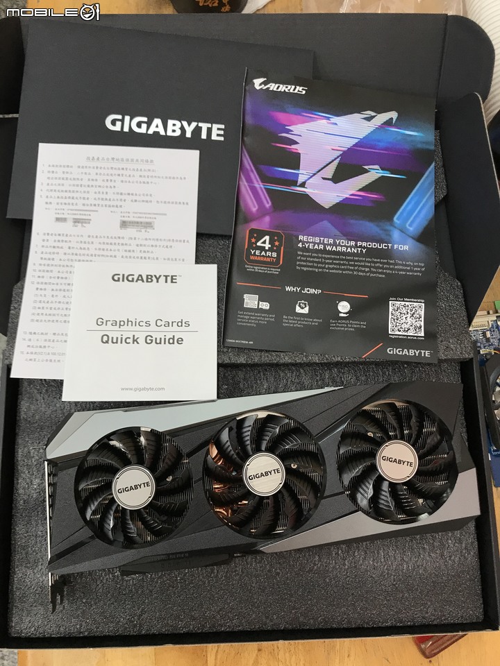 點我看大圖 技嘉Z690M AORUS ELITE DDR4 滿滿的Gen4SSD 3插槽 雞排主機板 簡單開箱