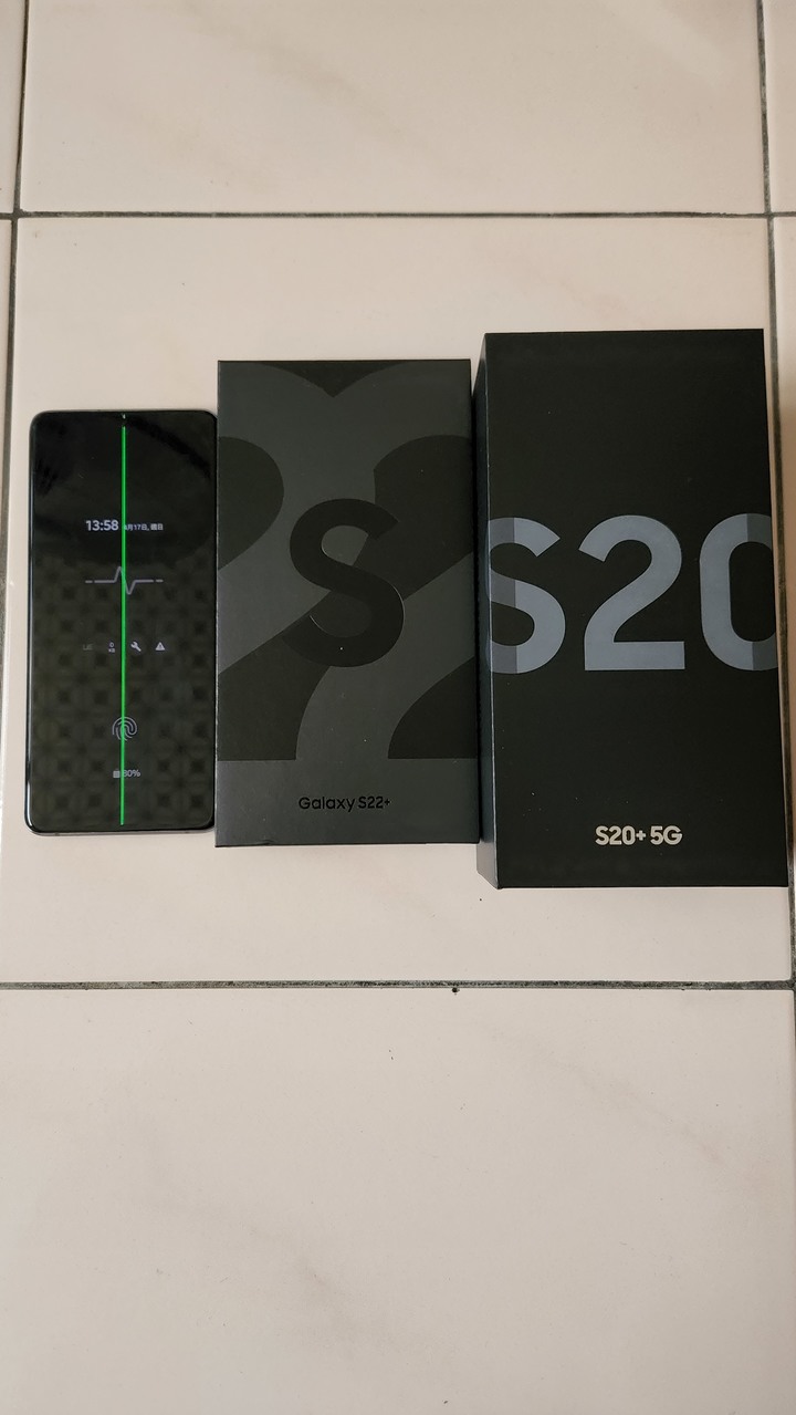 S20+ 冒出綠線....(10/18更新)