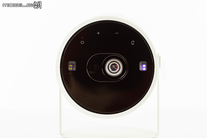 Samsung The Freestyle 迷你行動投影機試用 小巧身形卻能智慧投放大畫面感受