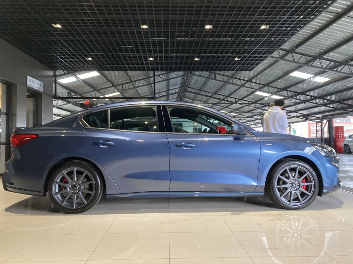 Ford Focus Lommel X開箱