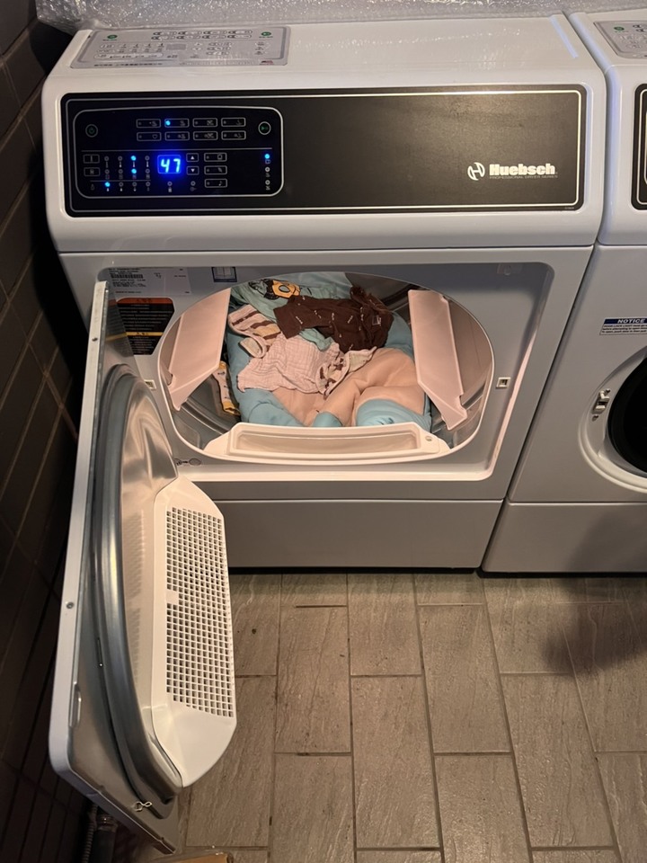 同樣是精品…老婆要的是優必洗(洗+烘)