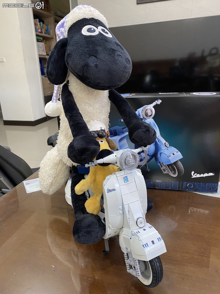 樂高 LEGO 10298 Vespa 125...大改造