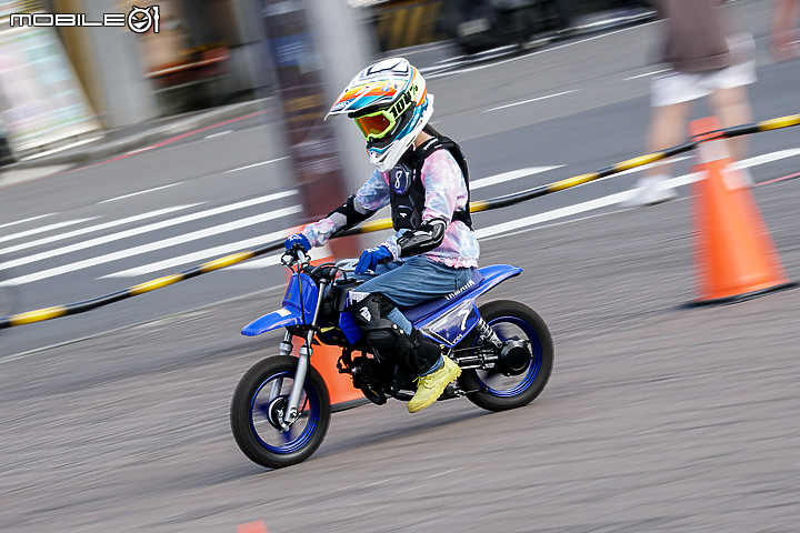 【採訪】YAMAHA 親子機車教室 2022 首場開課！安駕不分年齡層 會腳踏車就能 PW50 輕鬆騎上手！