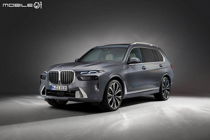 【海外新訊】全新外觀面容、內裝換上曲面大螢幕，BMW小改款X7正式登場！