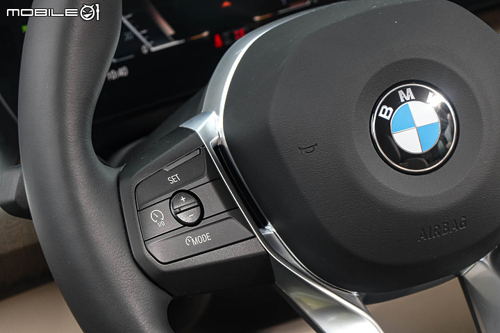 BMW 220i Active Tourer Luxury 大改款試駕｜不只iDrive 8.0，你得再重新認識一次這輛BMW！