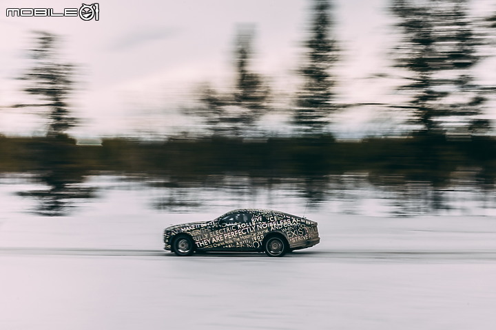 【海外新訊】Rolls-Royce 首款電動車「Spectre」完成冬季測試,將於2023年第四季上市!