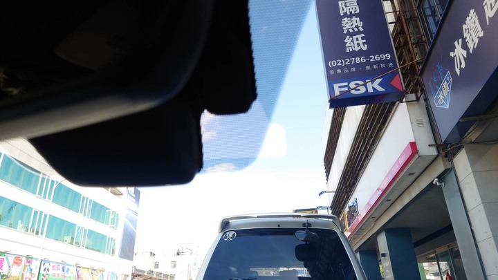 Lexus 2022 IS300h F SPORT 購車紀錄