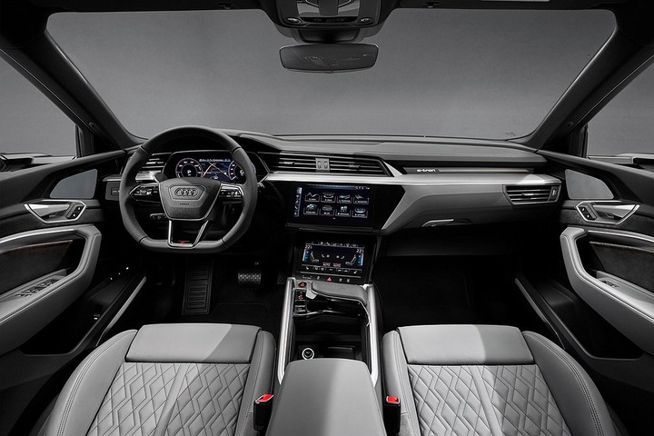 S級性能電旅!Audi e-tron S、e-tron S Sportback正式在台上市