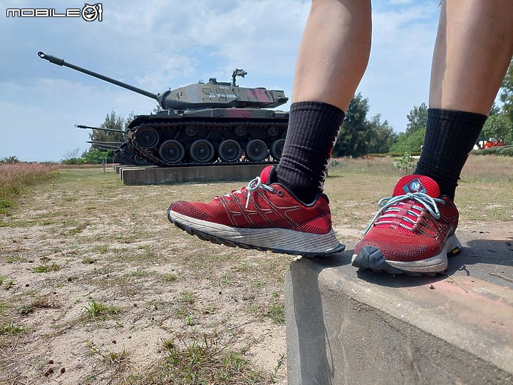 Merrell Moab Flight 越野訓練跑鞋開箱-嘉明湖 象山 金門行