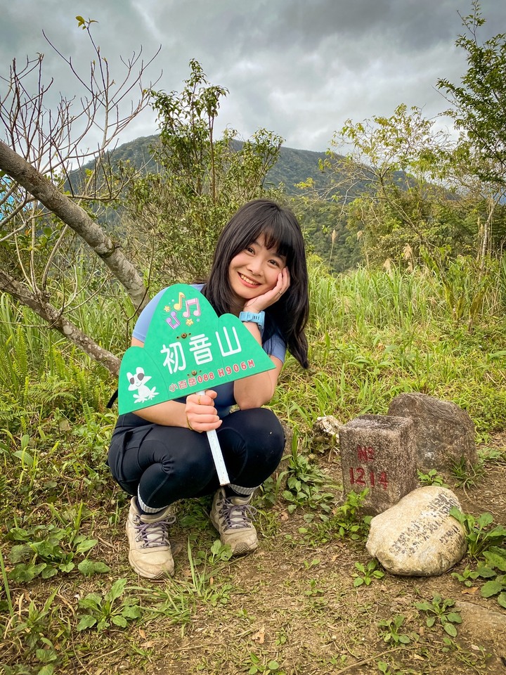 花蓮|初音山.草木蒼翠茂密,原始山徑,半小時即可登頂的小百岳