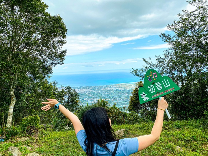 花蓮|初音山.草木蒼翠茂密,原始山徑,半小時即可登頂的小百岳