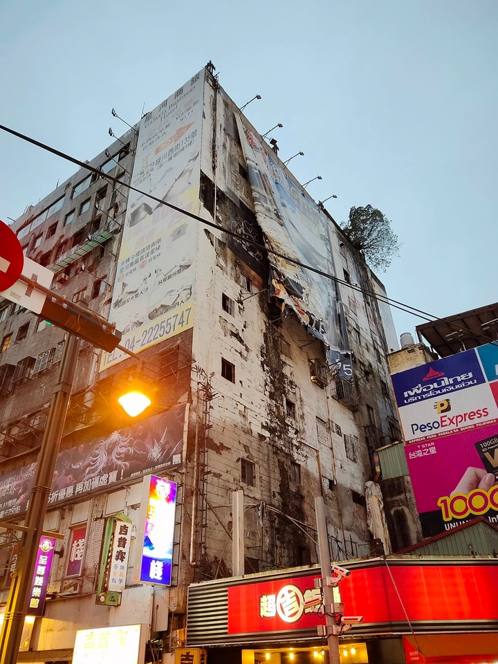 對全國十大鬼屋「千越大樓」的青春回憶