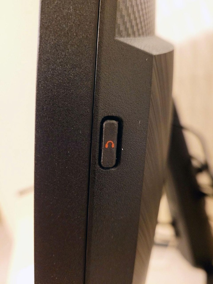 【開箱】第一台曲面電競螢幕:27吋 MSI MPG ARTYMIS 273CQRX-QD