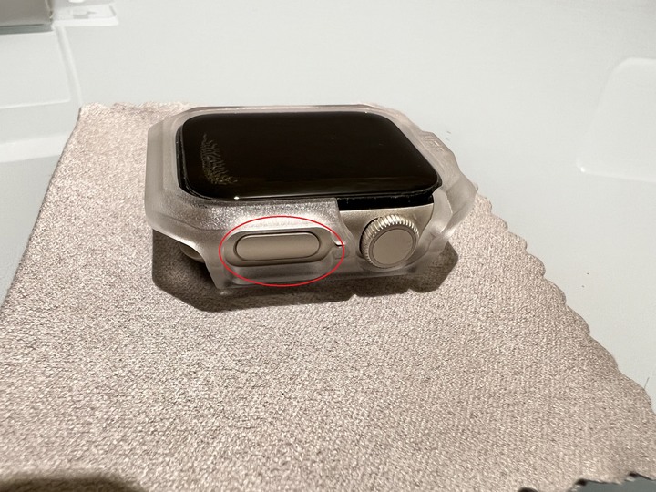 [分享文] UAG Apple Watch 透明 耐衝擊保護殼 + [U] Apple Watch 灰色 舒適矽膠錶帶 + Apple Watch 41mm 星光白