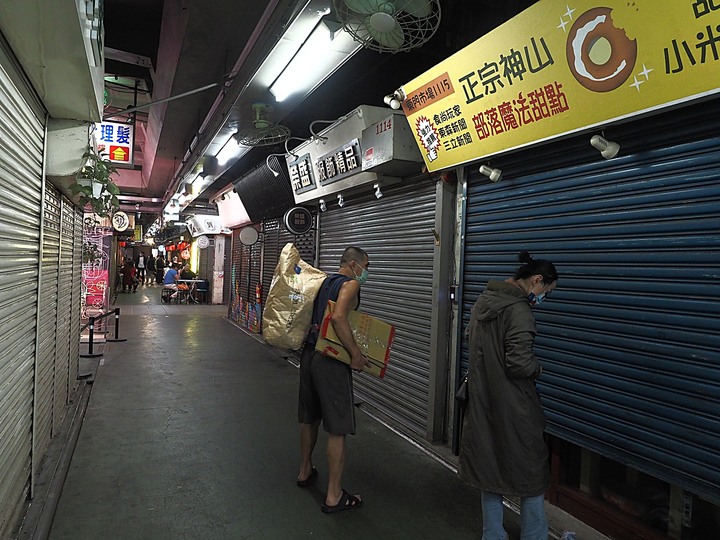 東門市場,令人懷念的夜間食肆,一年半未見之再訪 — 新竹市區春遊散策集錦之三