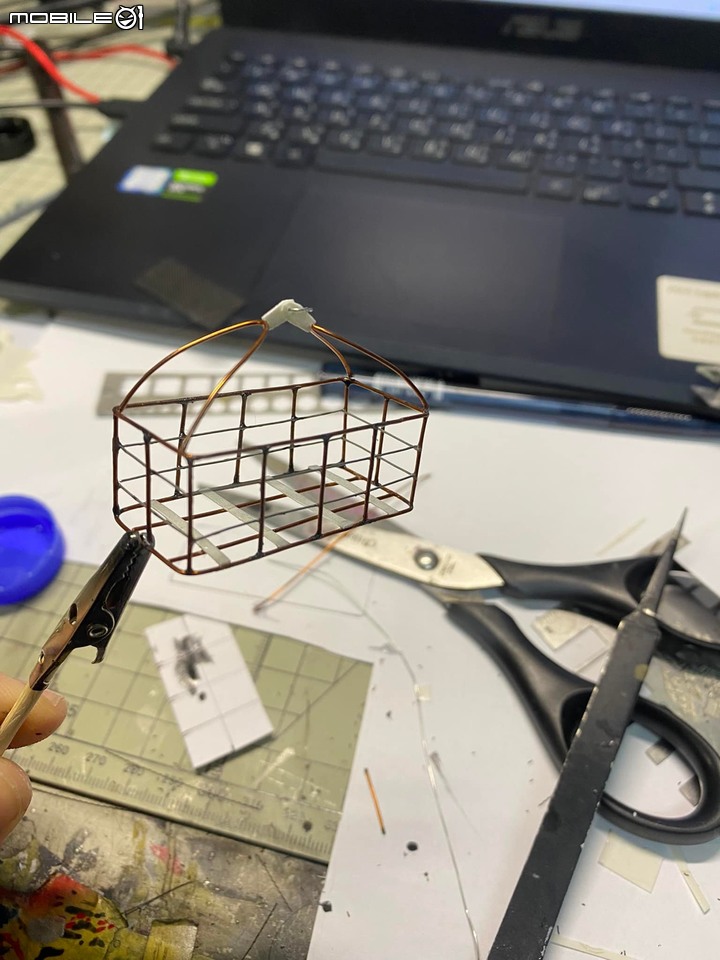 點我看大圖 1/35 空中勤務總隊 UH-60M-14 重裝型黑鷹直升機製作紀實