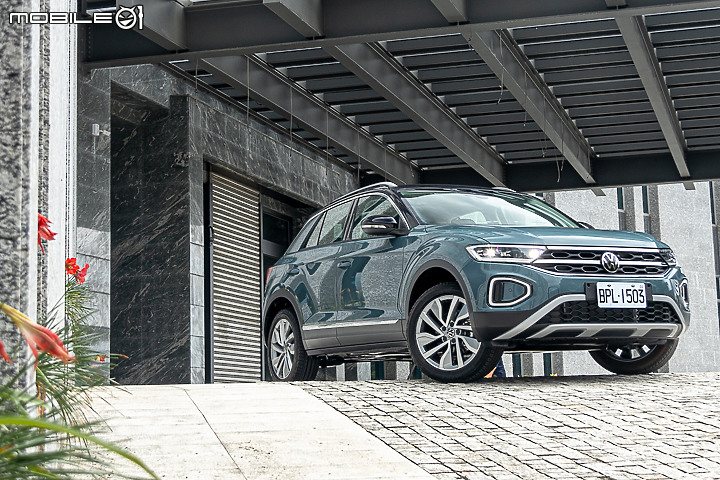 Volkswagen 小改款 T-Roc 中橫試駕｜時尚、有型，而且還很 Rock！