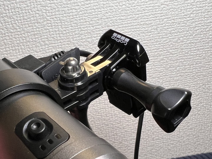 ［小薛日本外送甘苦談］DOD KSB88 安全帽用前後行車紀錄器開箱