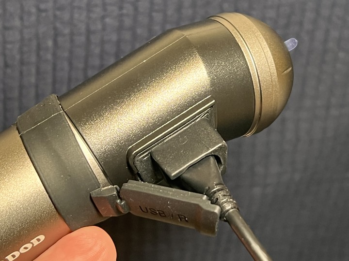 ［小薛日本外送甘苦談］DOD KSB88 安全帽用前後行車紀錄器開箱