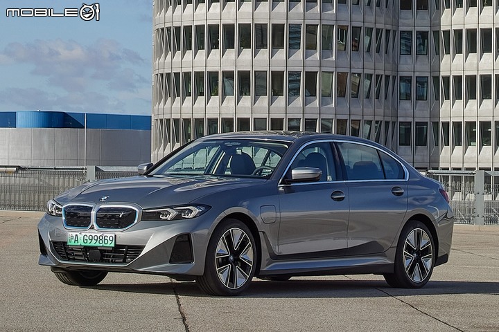 【海外新訊】首款純電3系列,BMW 「i3 eDrive35L」中國發表!
