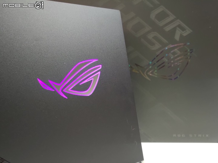白天工作用,休息娛樂用,就連晚上都很炫目的強大筆電 G533