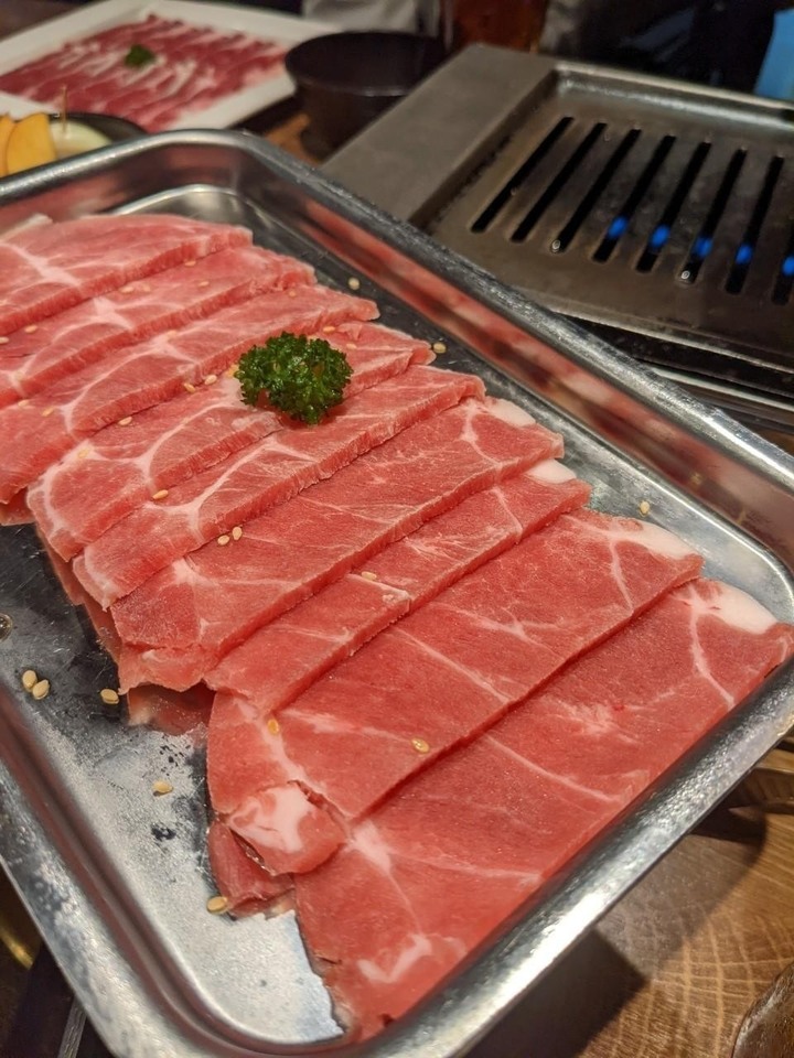 【新北美食】板橋捷運站美食| 猴子燒肉 | CP值爆表