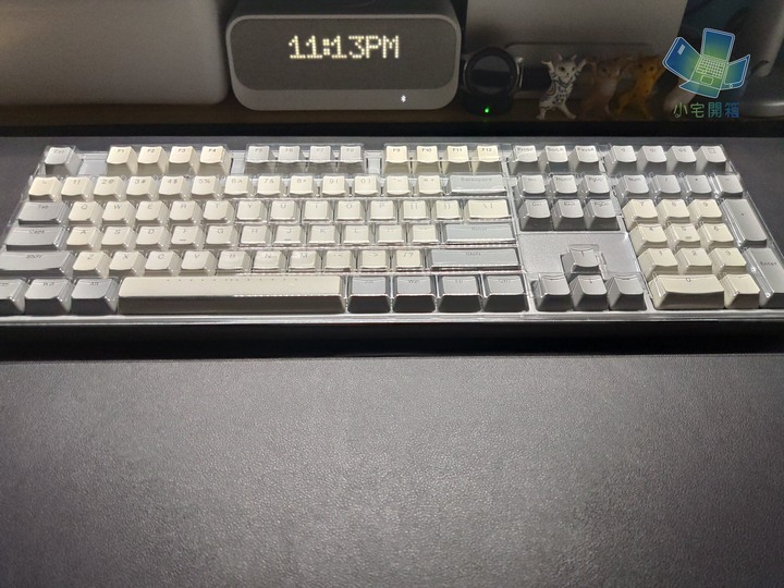 【小宅開箱】復古碰撞無線新技術 ikbc w210 藍牙雙模無線機械鍵盤開箱