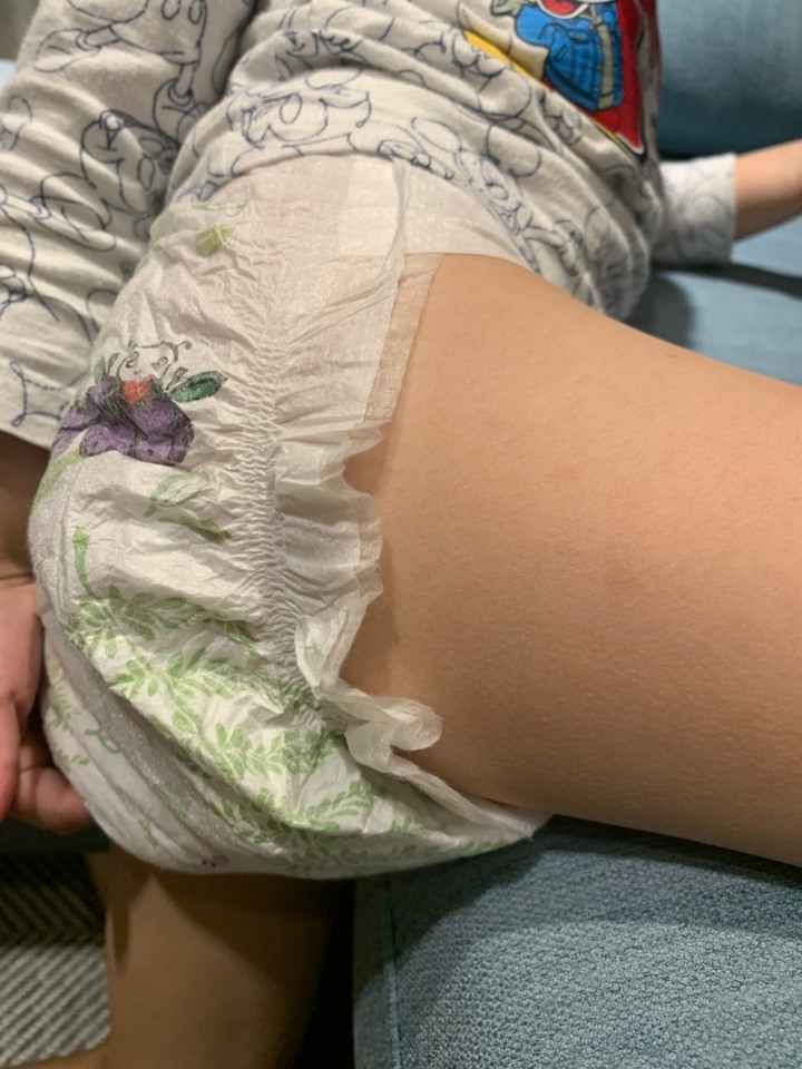夜用尿布吸收力評比(巧虎安睡褲、滿意晚安褲、麗貝樂、大王夜晚褲)
