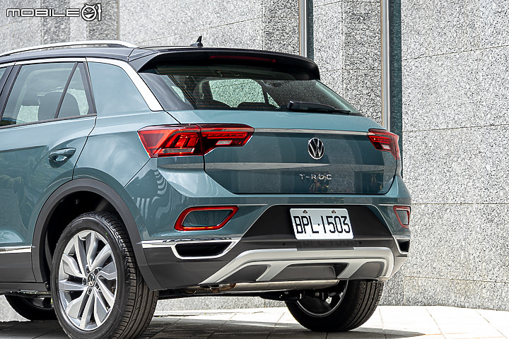 Volkswagen 小改款 T-Roc 中橫試駕｜時尚、有型，而且還很 Rock！