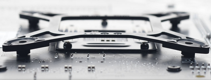 MSI MEG CORELIQUID S360一體式水冷簡介及測試