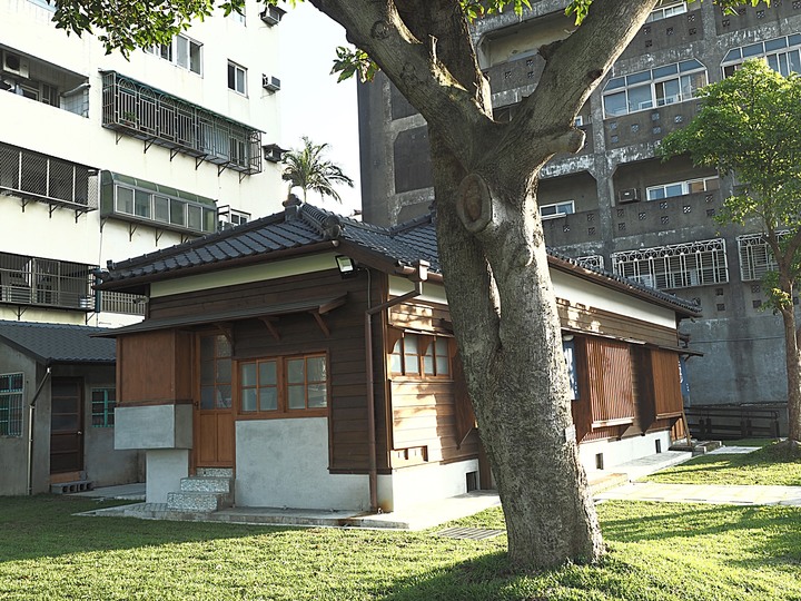 南大路警察宿舍、新竹市孔廟與新竹公園 — 新竹市區春遊散策集錦之五