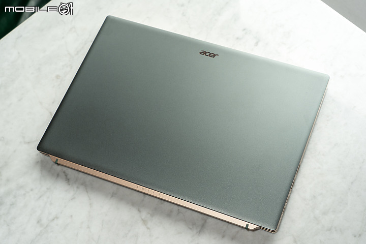 Acer 新一代 Swift 輕薄筆電正式上市 螢幕升級、造型更時尚！