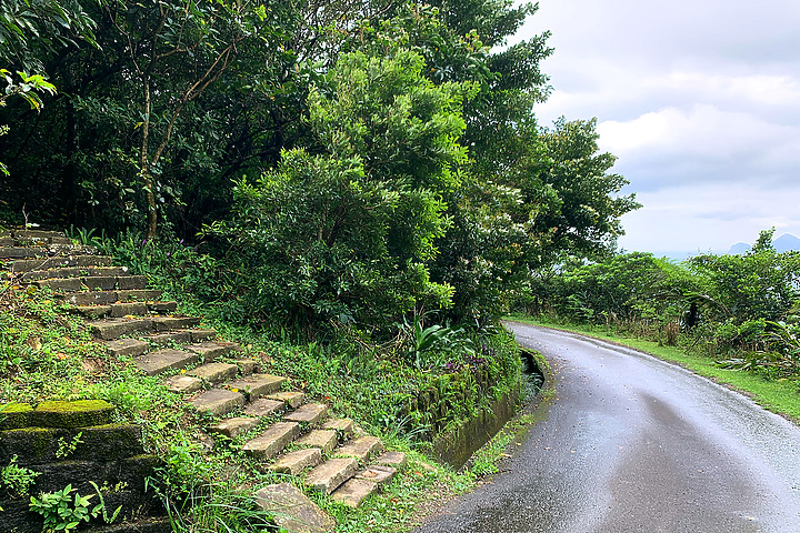 宜蘭頭城｜草嶺古道．大里入口｜180度蔚藍龜山島海景