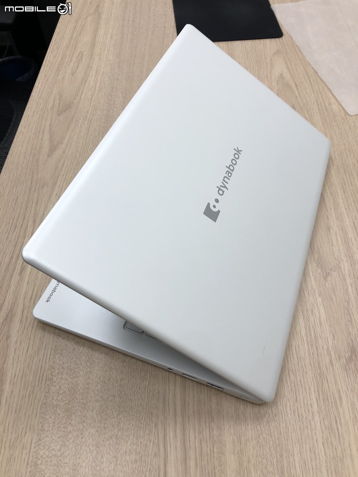 準備work from home,dynabook CS45L-JW 開箱!