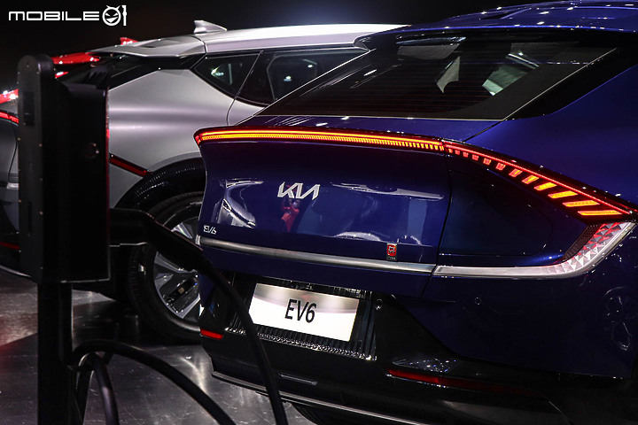 【採訪】較預售價再調漲!Kia EV6電動跨界休旅車158.9萬元起正式發表!
