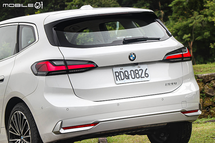 BMW 220i Active Tourer Luxury 大改款試駕|不只iDrive 8.0,你得再重新認識一次這輛BMW!