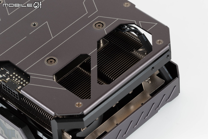 華碩 TUF Gaming GeForce RTX 3090 Ti O24G 顯示卡實測 以冷靜設計應對頂尖性能