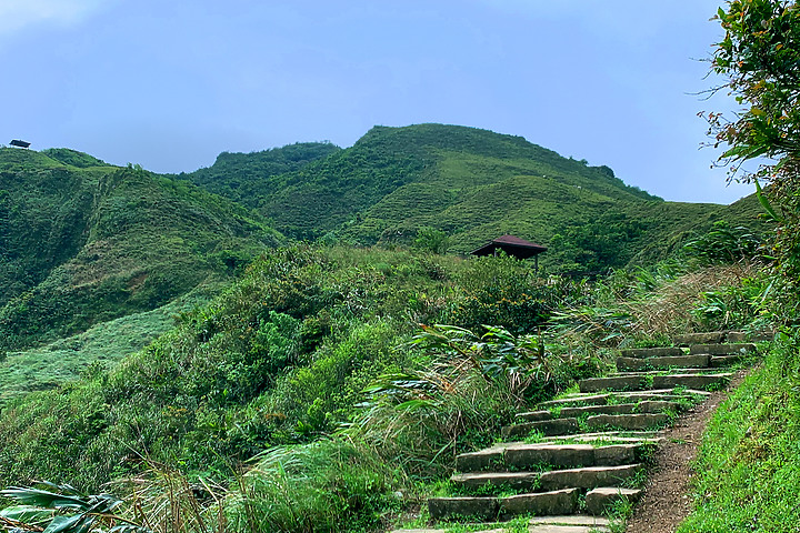 宜蘭頭城｜草嶺古道．大里入口｜180度蔚藍龜山島海景