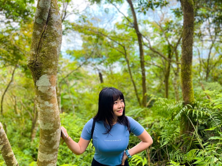 花蓮|初音山.草木蒼翠茂密,原始山徑,半小時即可登頂的小百岳