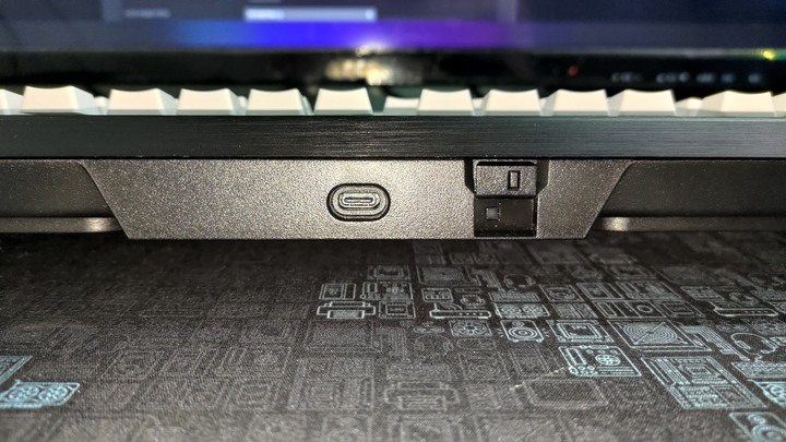 前有寶物!CORSAIR K70 RGB PRO 鍵盤開箱分享